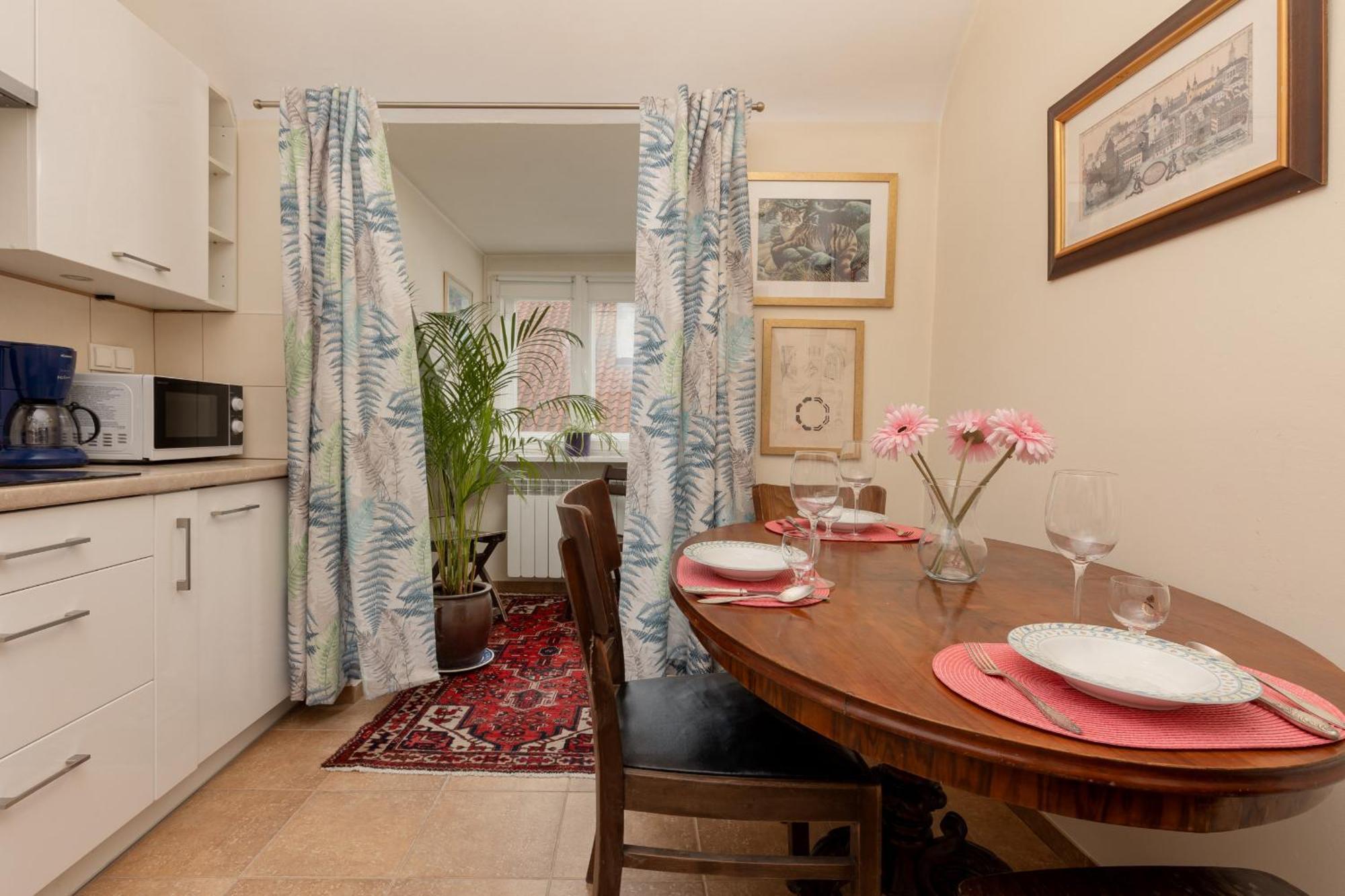 Atmospheric Apartment Next To Warsaw Old Town Square By Noclegi Renters المظهر الخارجي الصورة